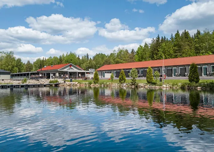 Lakelodge